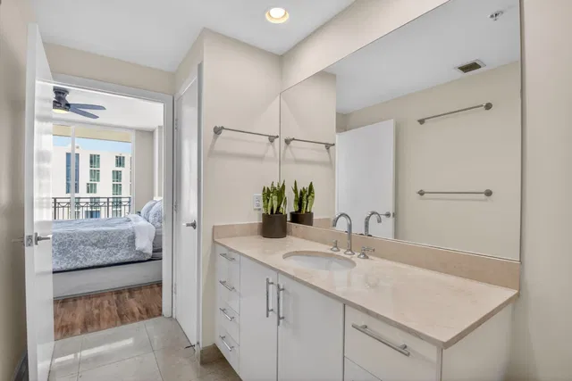 CityPlace South Tower Unit 821 photo 26