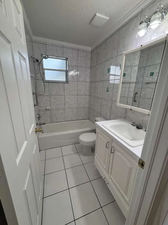 Residence photo 9