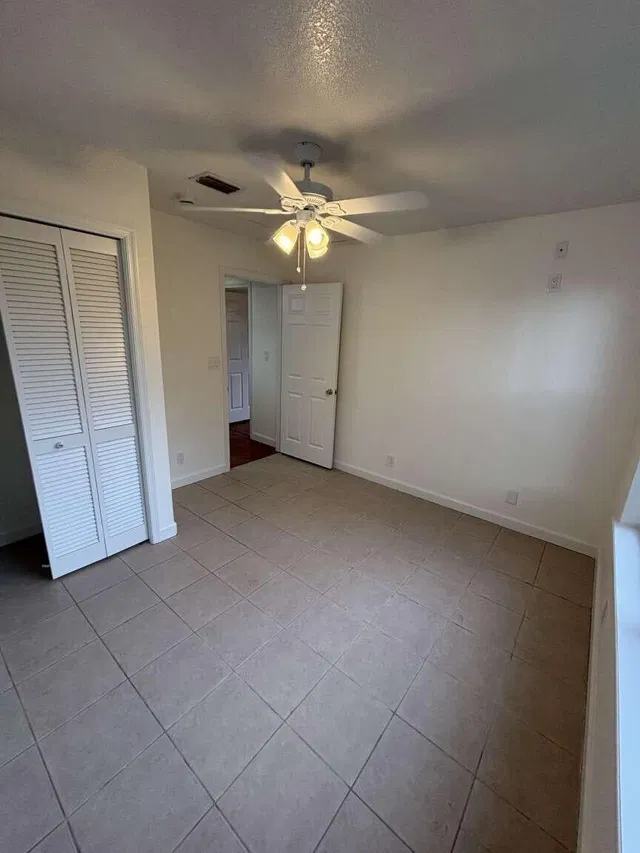 Residence photo 11