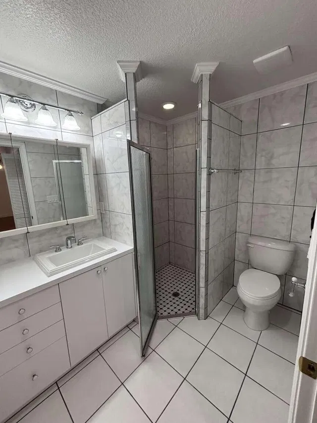 Residence photo 16