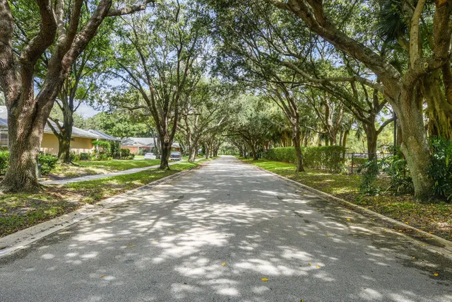  Residence photo 43
