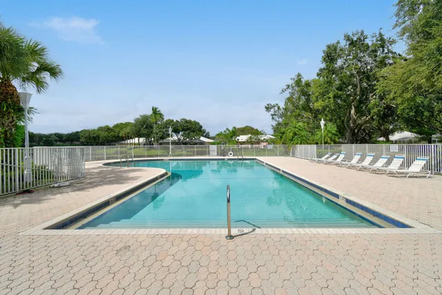  Residence photo 47