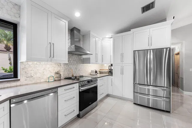 Residence photo 10