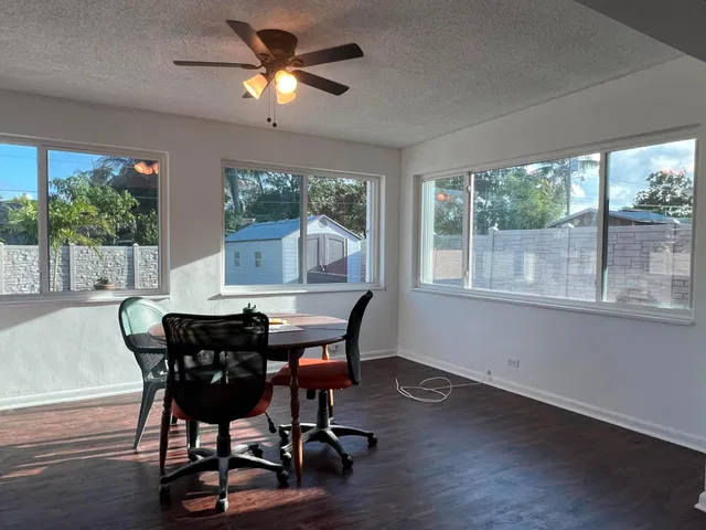Residence photo 10