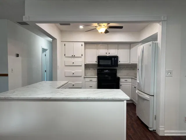 Residence photo 14