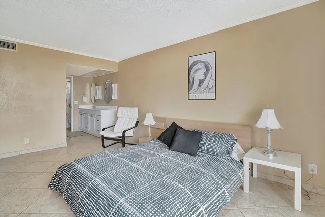 South Palm Beach Unit 511 photo 20