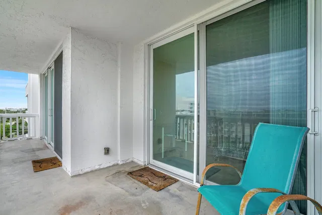 South Palm Beach Unit 511 photo 21