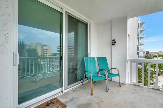 South Palm Beach Unit 511 photo 28