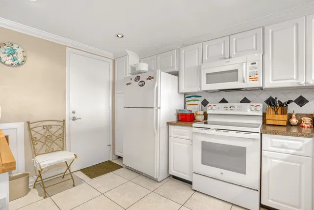 Palm Beach Shores Unit 601 photo 10