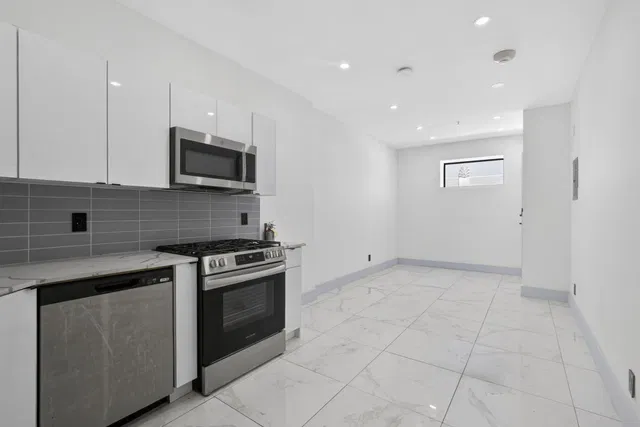 Downtown West Palm Beach Unit Unit 320 photo 2