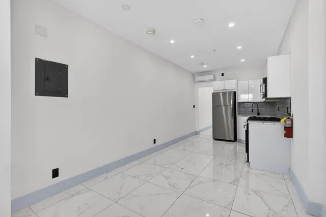 Downtown West Palm Beach Unit Unit 320 photo 8
