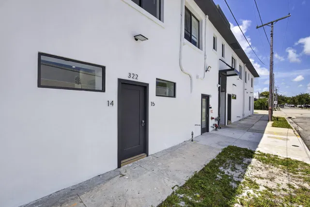 Downtown West Palm Beach Unit Unit 320 photo 16