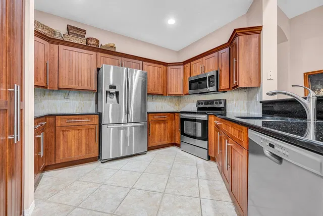 Residence photo 10