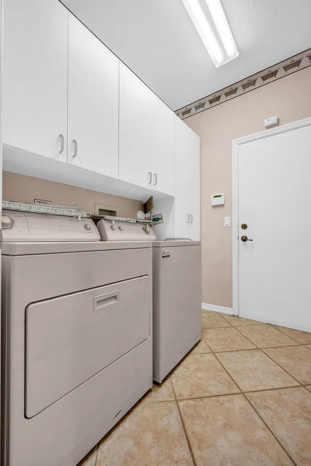 Residence photo 26
