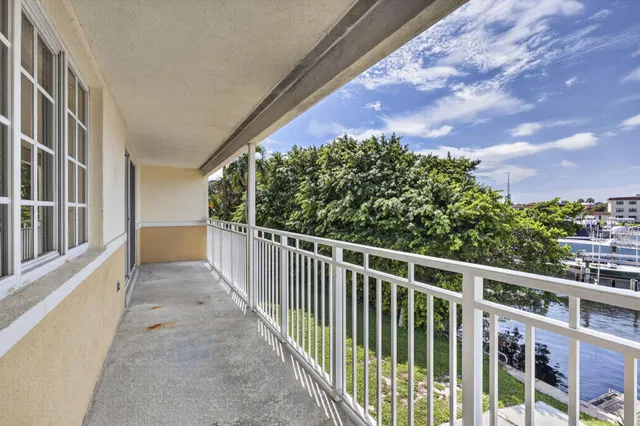 Village of North Palm Beach Unit 5 photo 36