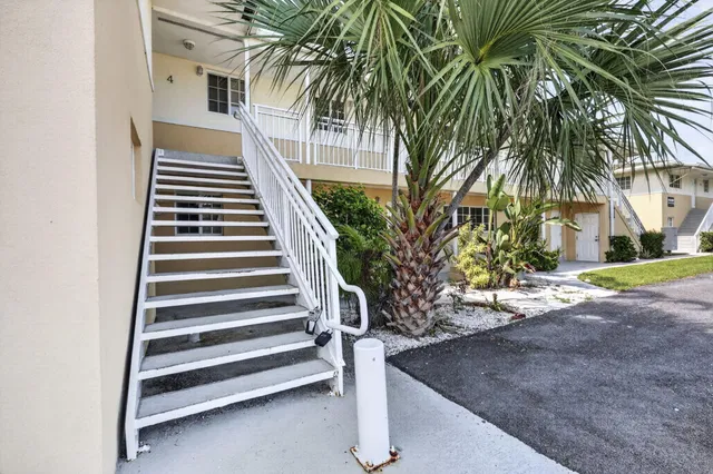 Village of North Palm Beach Unit 4 photo 45