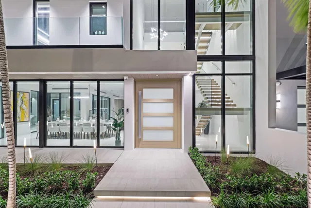 SoSo West Palm Beach Residence photo 4