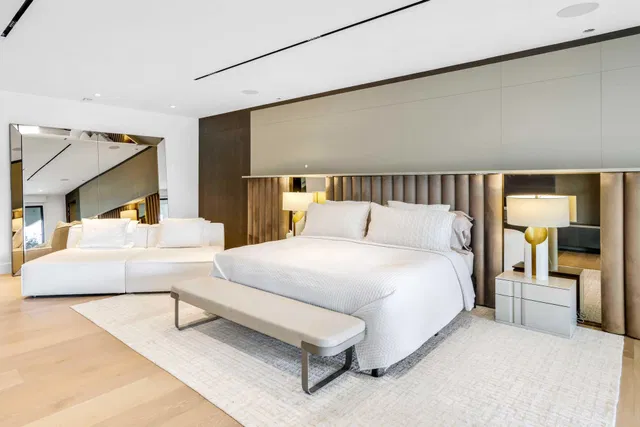 SoSo West Palm Beach Residence photo 17