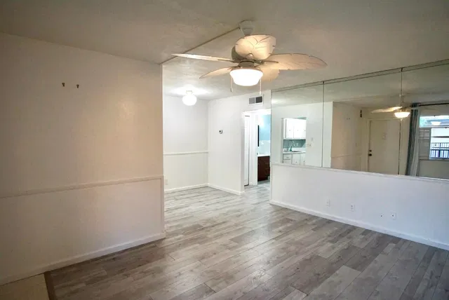 Unit 203 photo 2