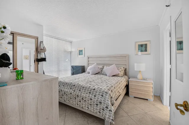  Unit 206 photo 16