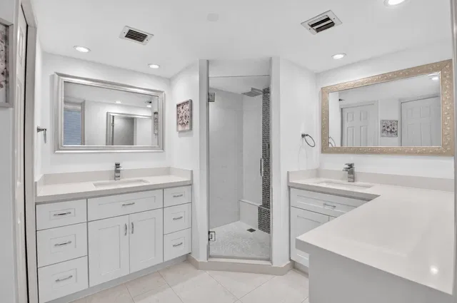  Unit 206 photo 18