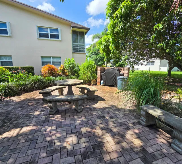  Unit 327 photo 14