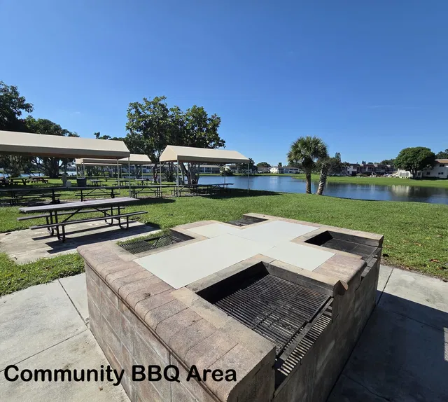  Unit 327 photo 18
