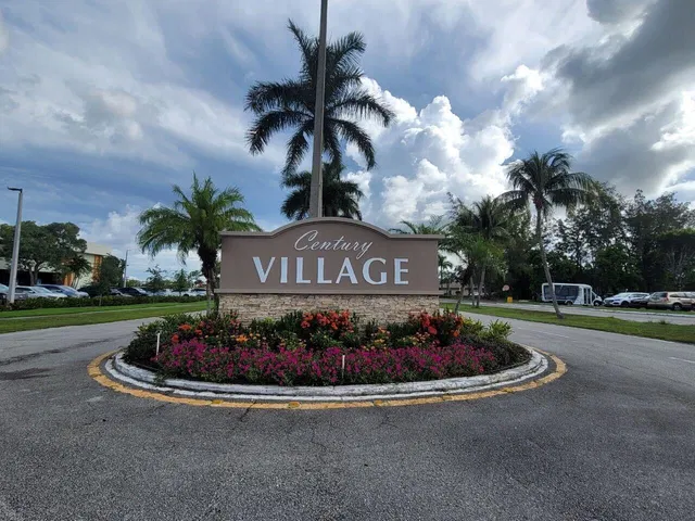  Unit 327 photo 30