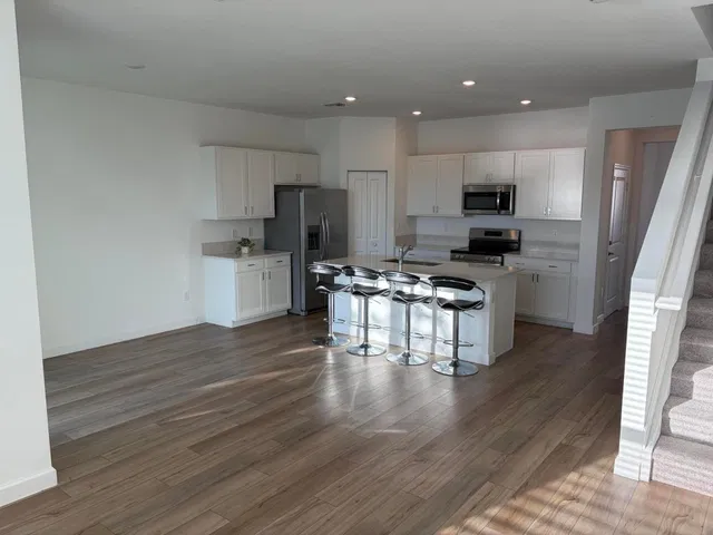  Residence photo 5