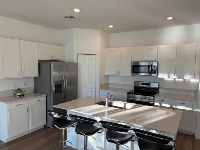  Residence photo 12