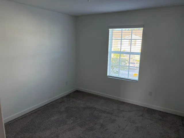  Residence photo 26