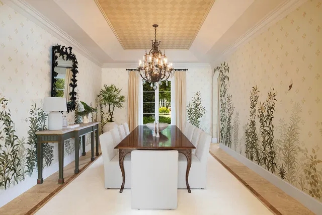 Estate Section Palm Beach Residence photo 14