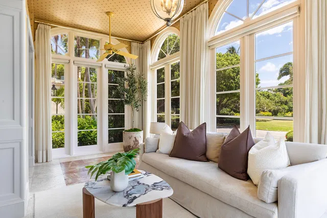 Estate Section Palm Beach Residence photo 23