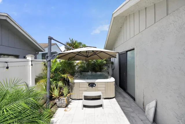 Residence photo 5