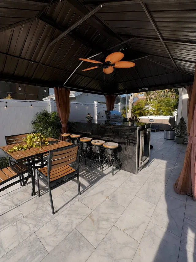 Residence photo 9