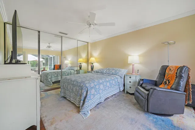  Residence photo 15