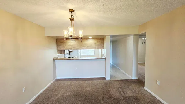 Unit 303 photo 6
