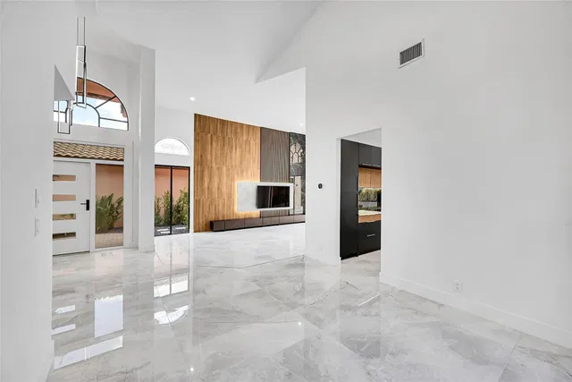 Residence photo 11