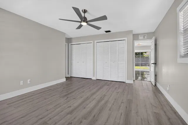West Palm Beach Residence photo 9