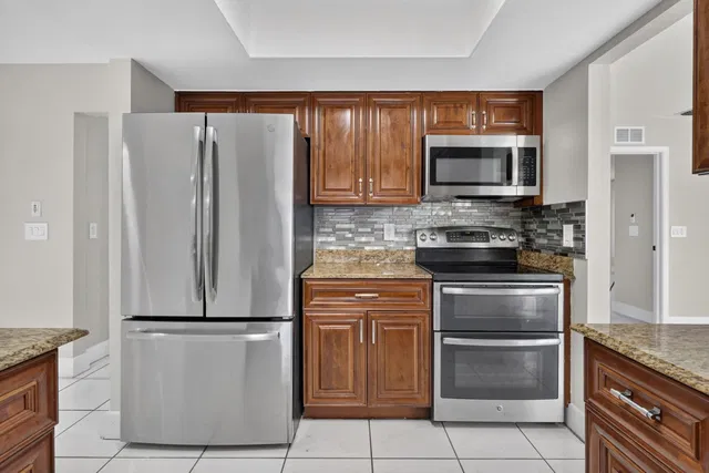 West Palm Beach Residence photo 31