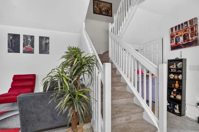 Residence photo 9