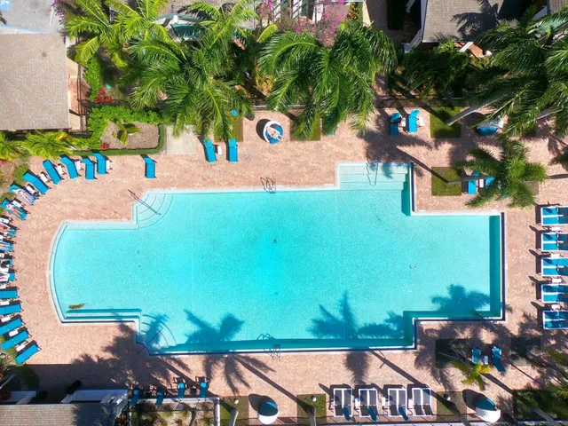 Cityside West Palm Beach Unit 7 photo 4