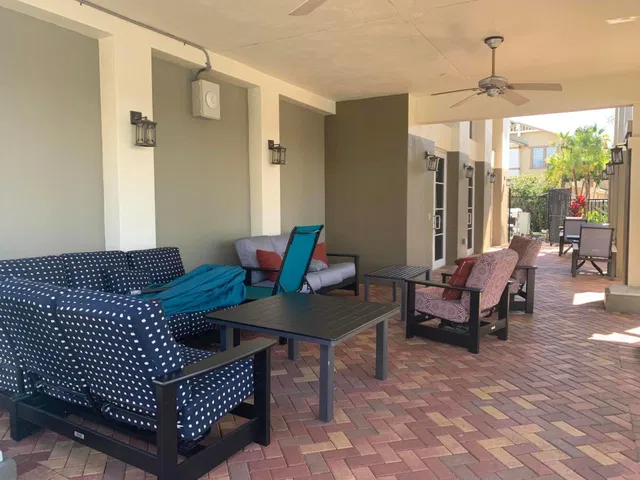 Cityside West Palm Beach Unit 7 photo 6
