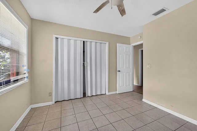 Residence photo 7
