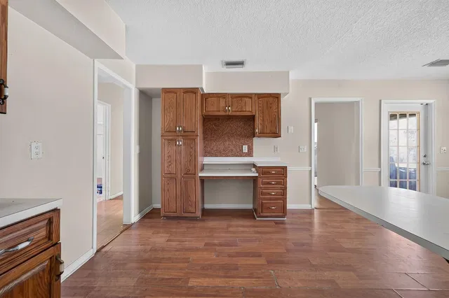 Residence photo 17