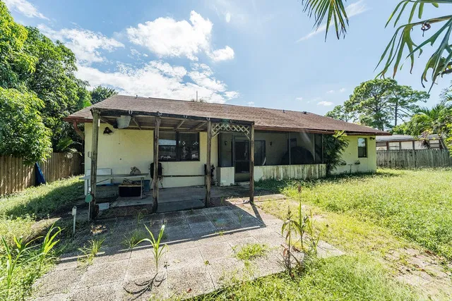 Residence photo 28