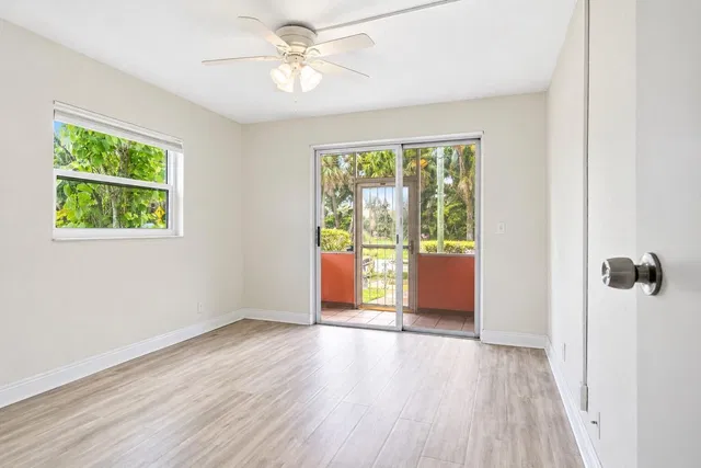 Residence photo 22