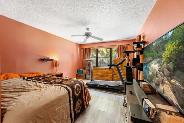  Residence photo 14