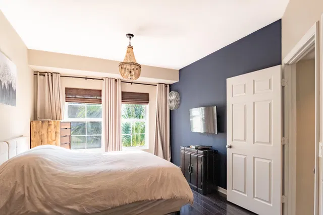 Residence photo 11