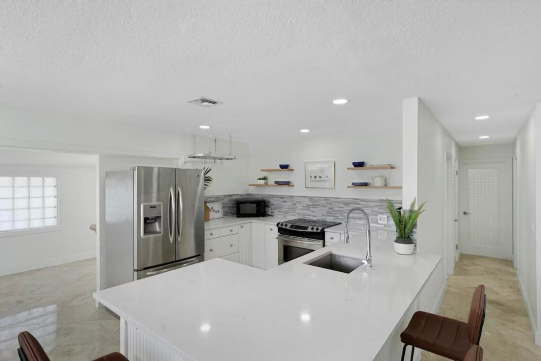 Residence photo 4